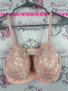 Victoria's Secret bra pink Peachy Pink Lace Underwire Bra floral flowers